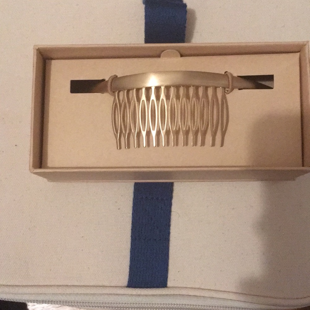 Jen Atkin Gold Comb